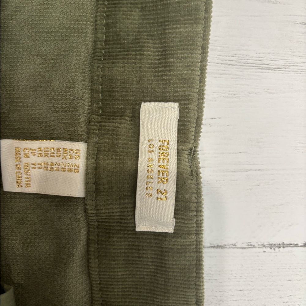Forever 21 Womens Corduroy Mini Skirt Size 6 Olive Green Y2K Button Front - Picture 7 of 11